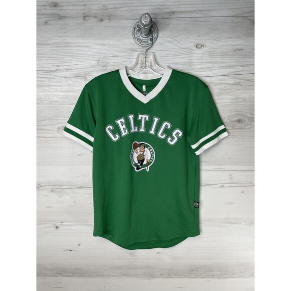 Boston Celtics Jersey Youth Medium 10/12 Green NBA Basketball Kyrie Irving 11 - Picture 1 of 9